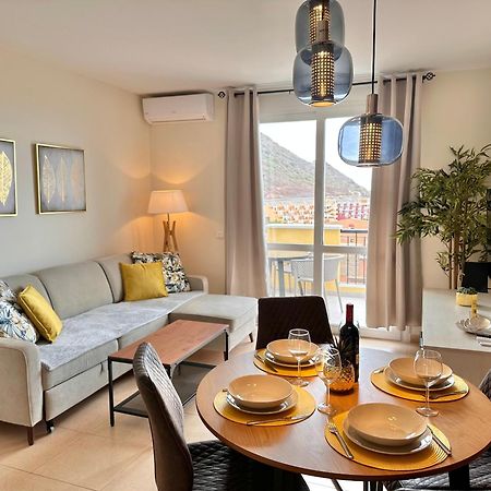 Sunshine Apartment With Sea Viev Адехе Екстер'єр фото