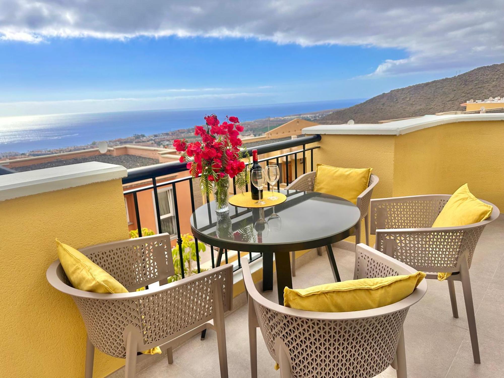 Sunshine Apartment With Sea Viev Адехе Екстер'єр фото